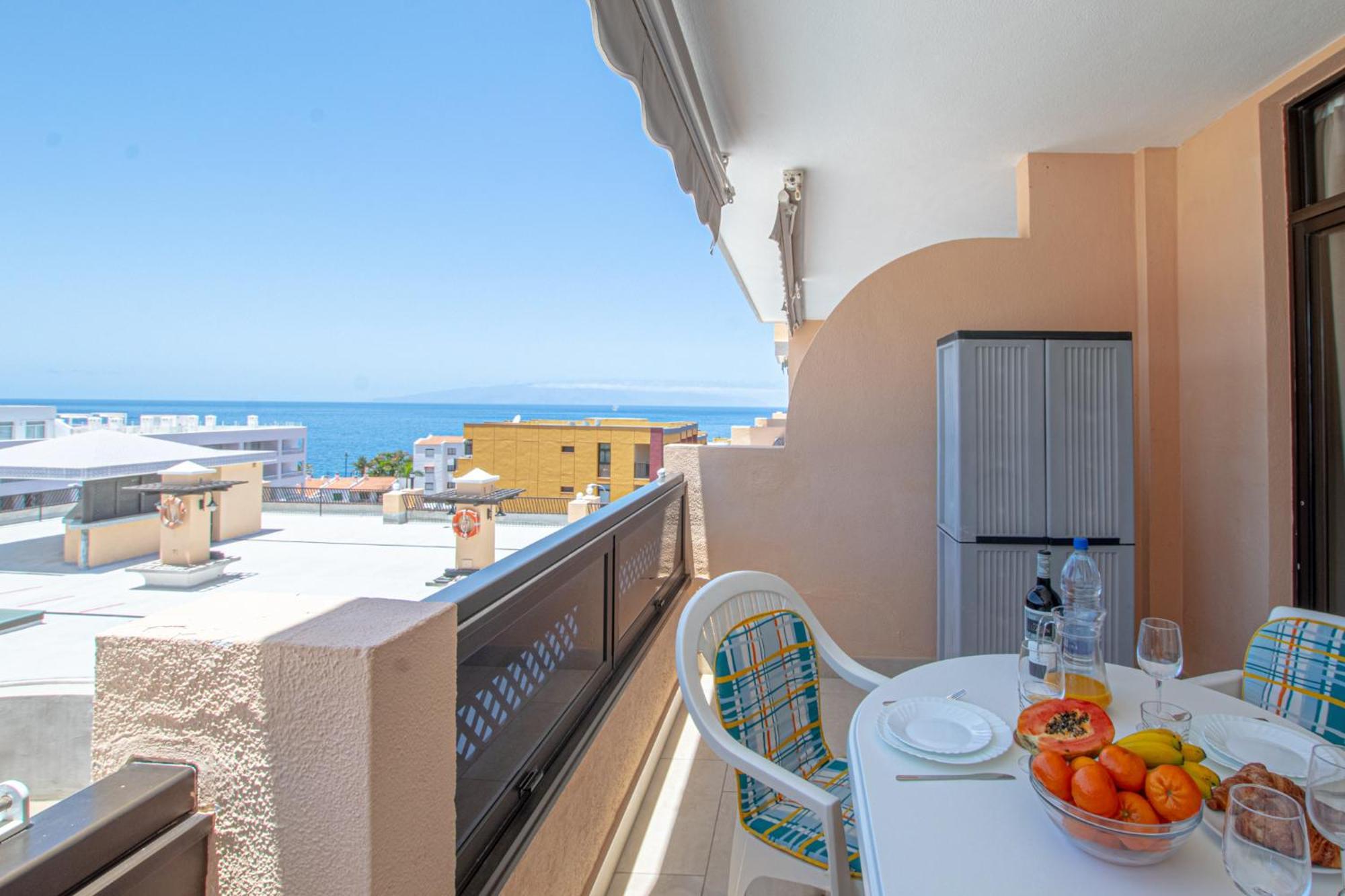 Beautiful Sunset Apt By Dream Homes Tenerife Пуерто де Сантяго Екстериор снимка